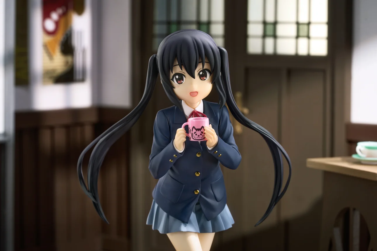 scl 000039 02.webp Azusa Nakano / Ritsu Tainaka / Tsumugi Kotobuki L size non- Scale Figure – K-ON! - Image 2